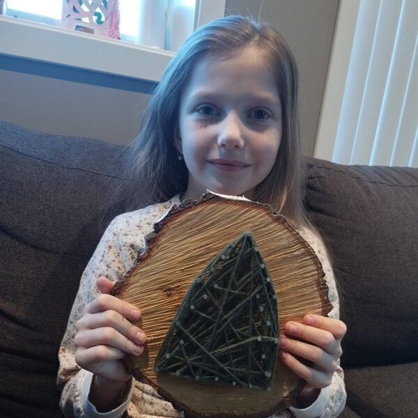 Категорія "Дизайн моєї ялинки"
Водолажська Діана, 8 років