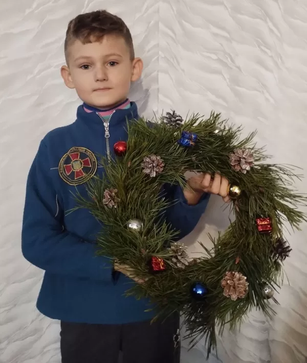 Категорія "Віночок на двері" 
Лебець Антон, 7 років